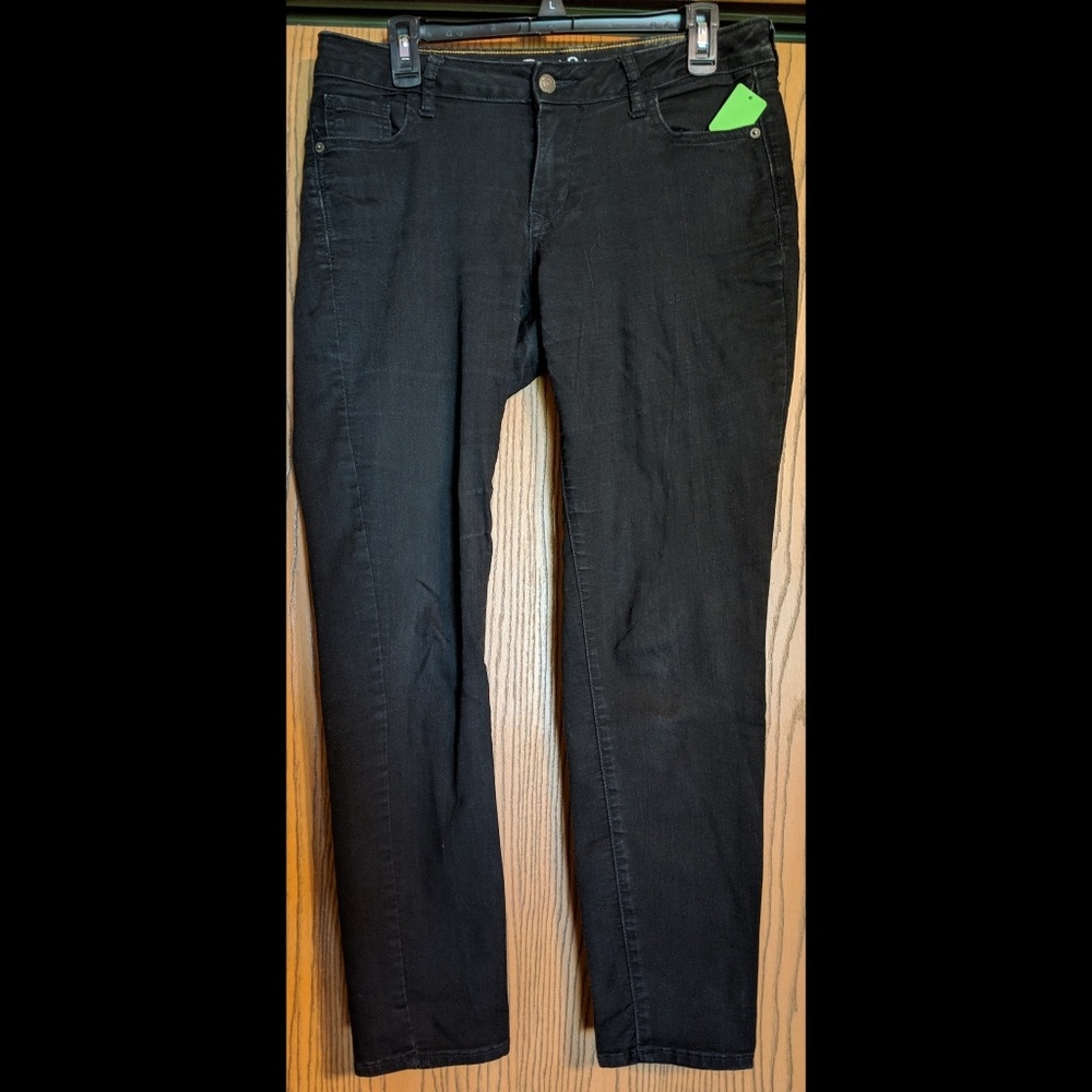 Old Navy jeans size 10 Rockstar
